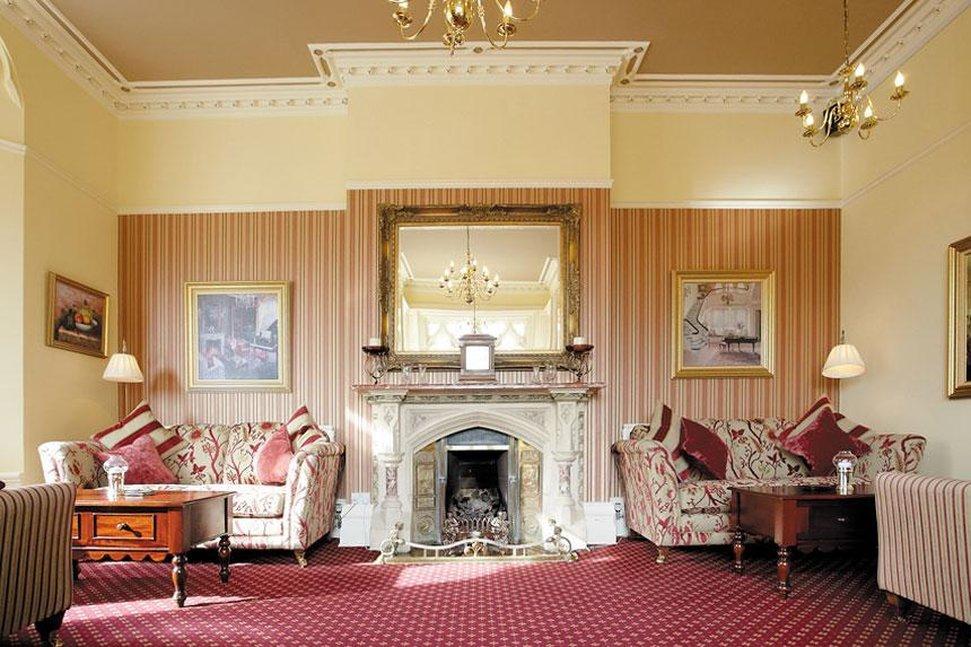 Cotford Hotel Грейт Малвърн Екстериор снимка