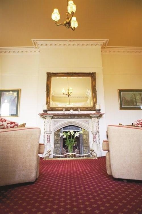 Cotford Hotel Грейт Малвърн Интериор снимка